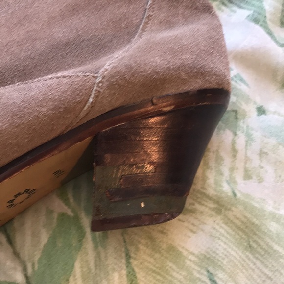 Vintage Tan Suede Tall Boots with Small Heel - Picture 5 of 6